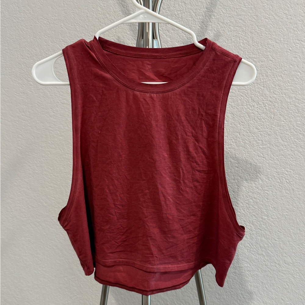 Lululemon cut back crop tank